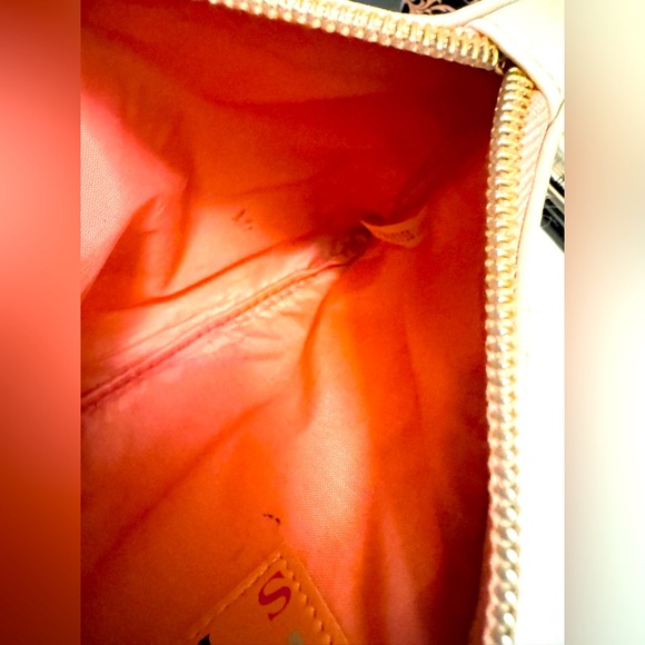 💖CUTE MAKEUP BAG💖SILVER WITH MARBLED LOOK💖 - Picture 5 of 5